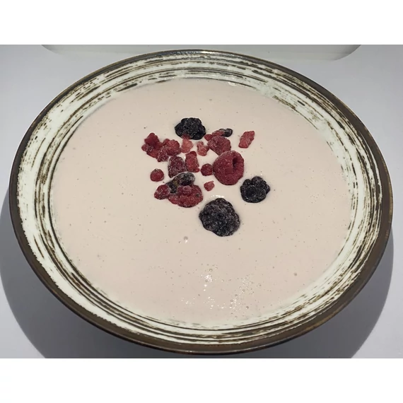 Laktózmentes erdei gyümölcs krémleves